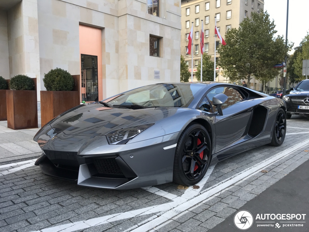 Lamborghini Aventador LP700-4