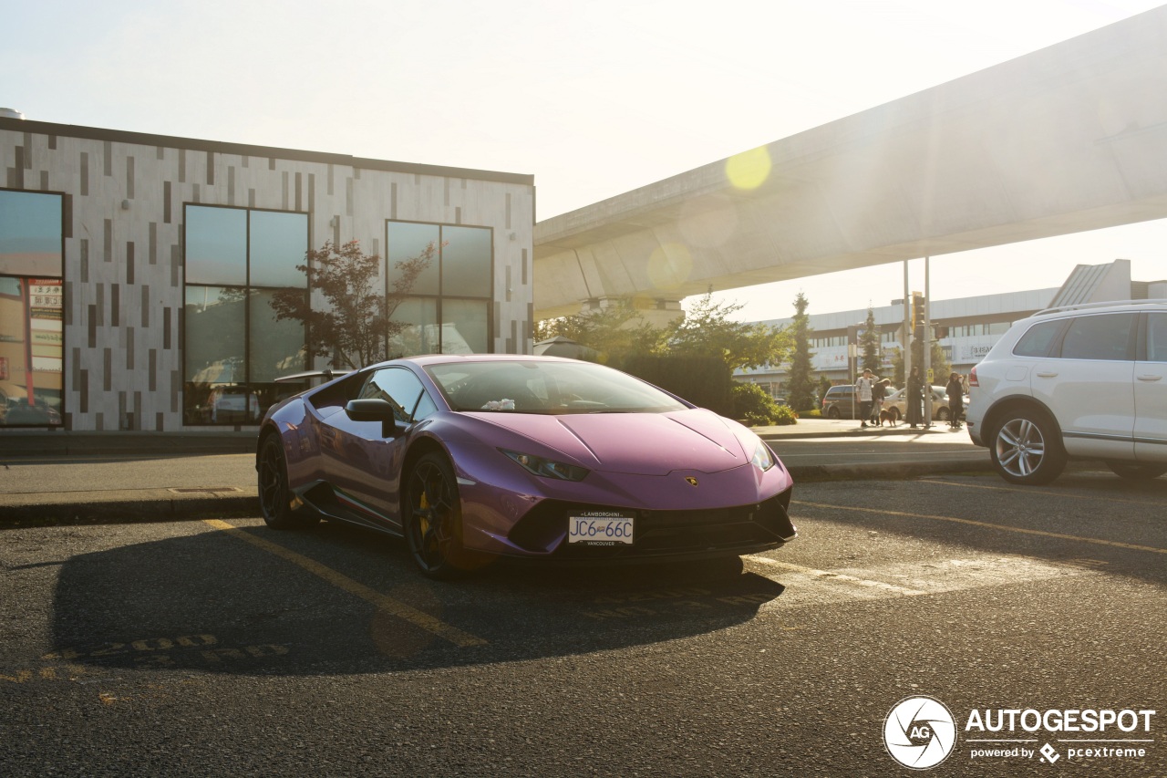 Lamborghini Huracán LP640-4 Performante