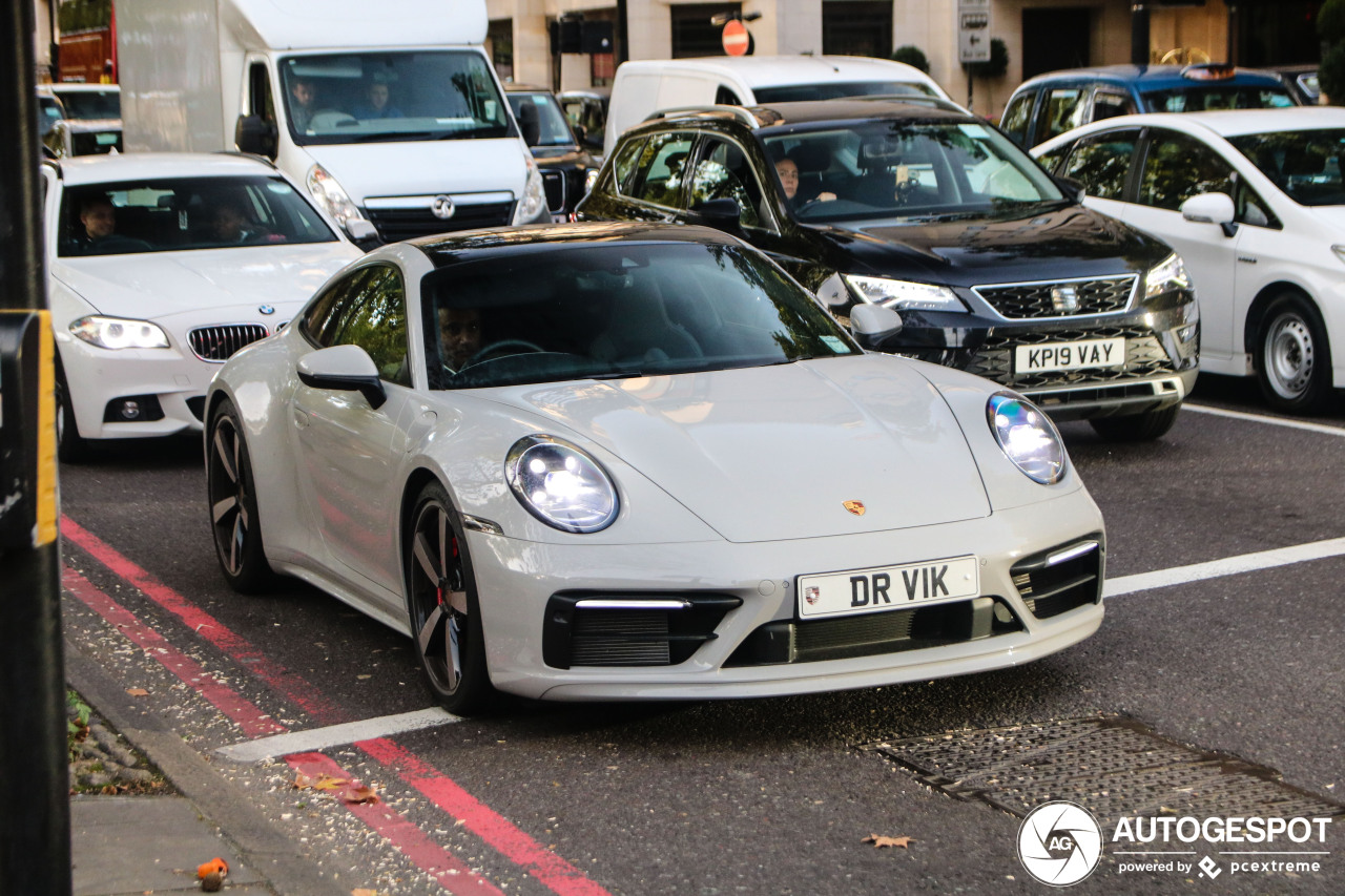 Porsche 992 Carrera 4S