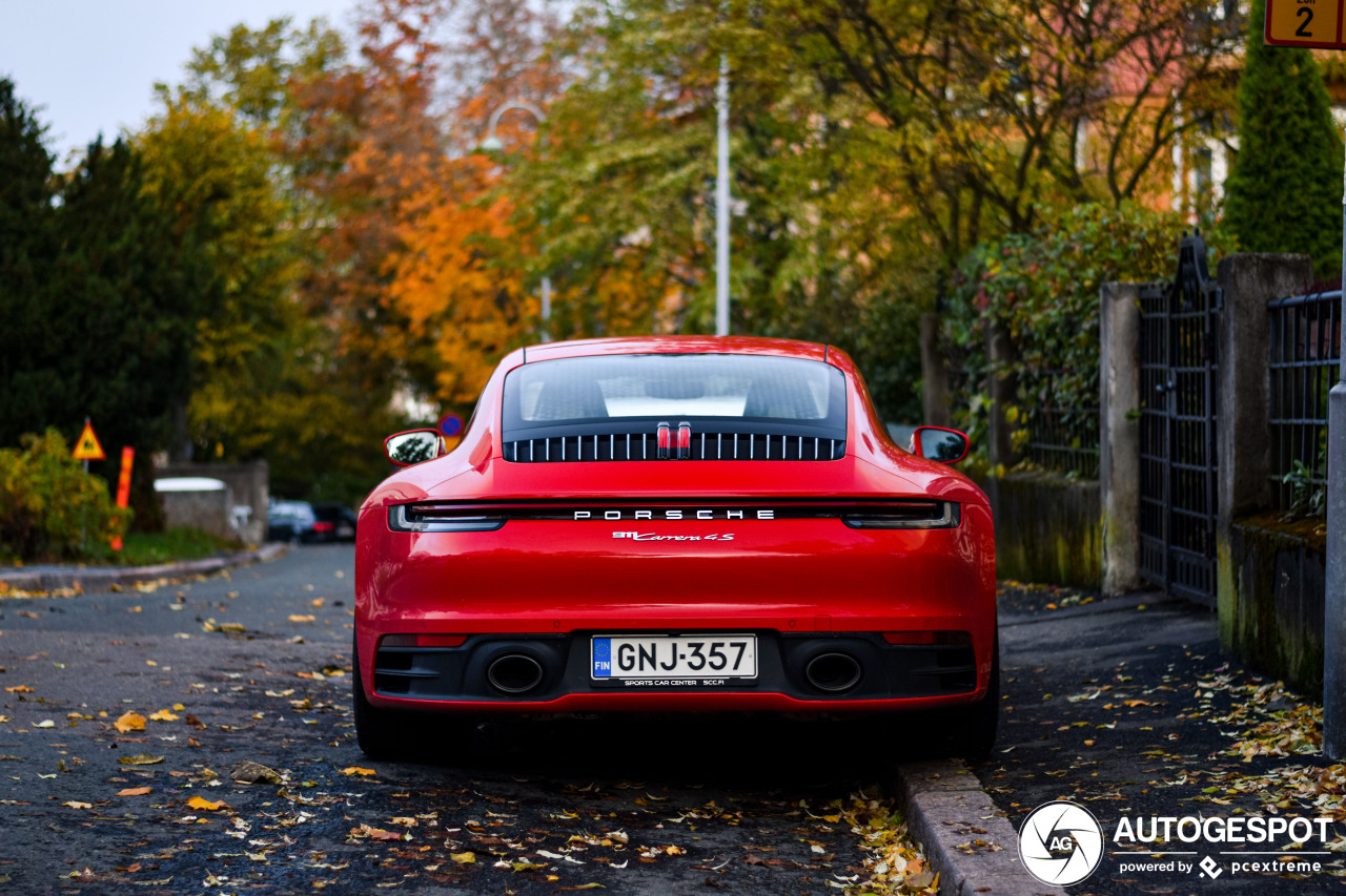 Porsche 992 Carrera 4S