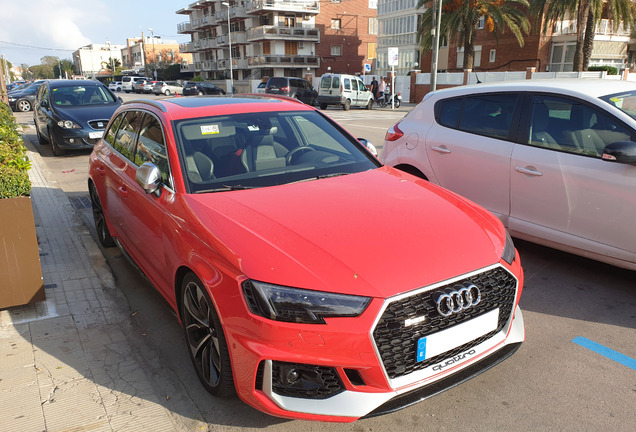 Audi RS4 Avant B9