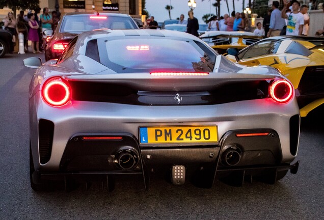 Ferrari 488 Pista