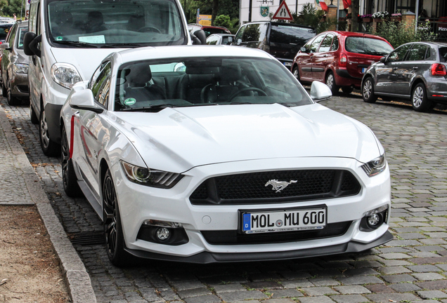 Ford Mustang GT 2015