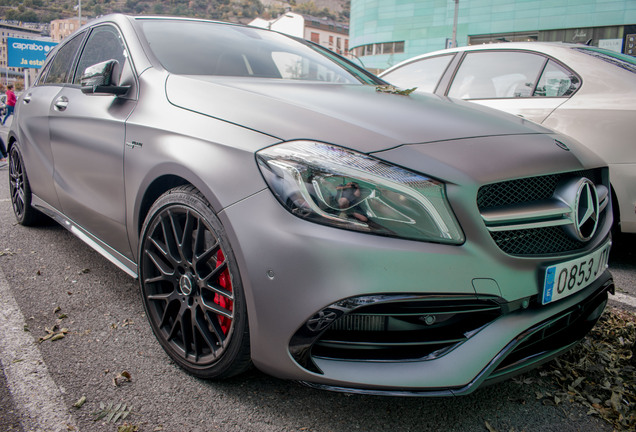 Mercedes-AMG A 45 W176 2015