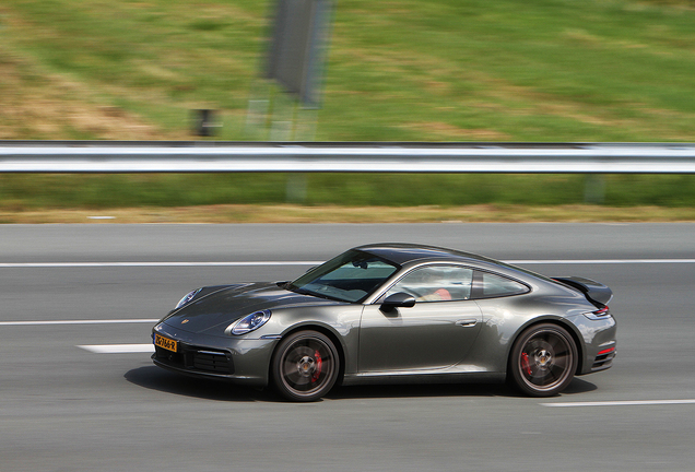 Porsche 992 Carrera S