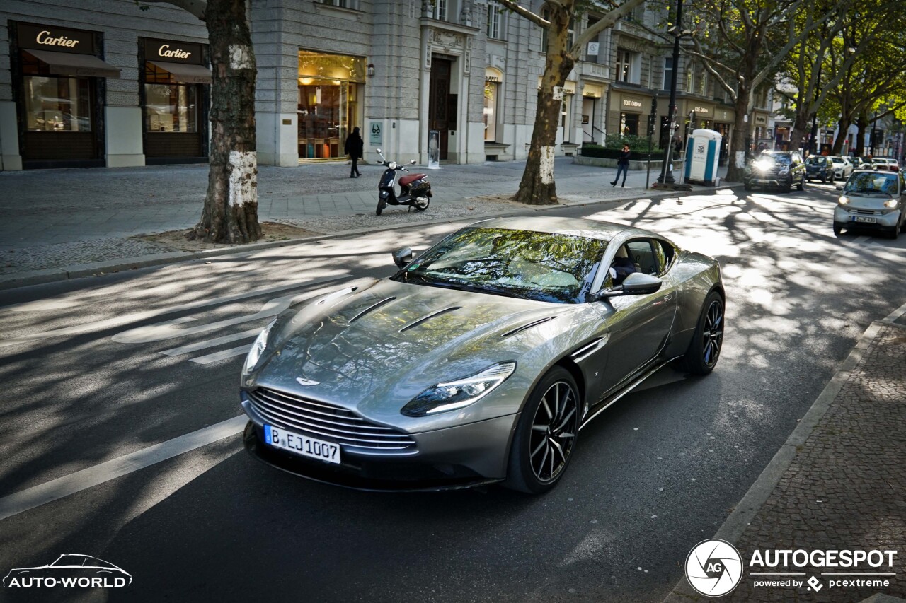 Aston Martin DB11