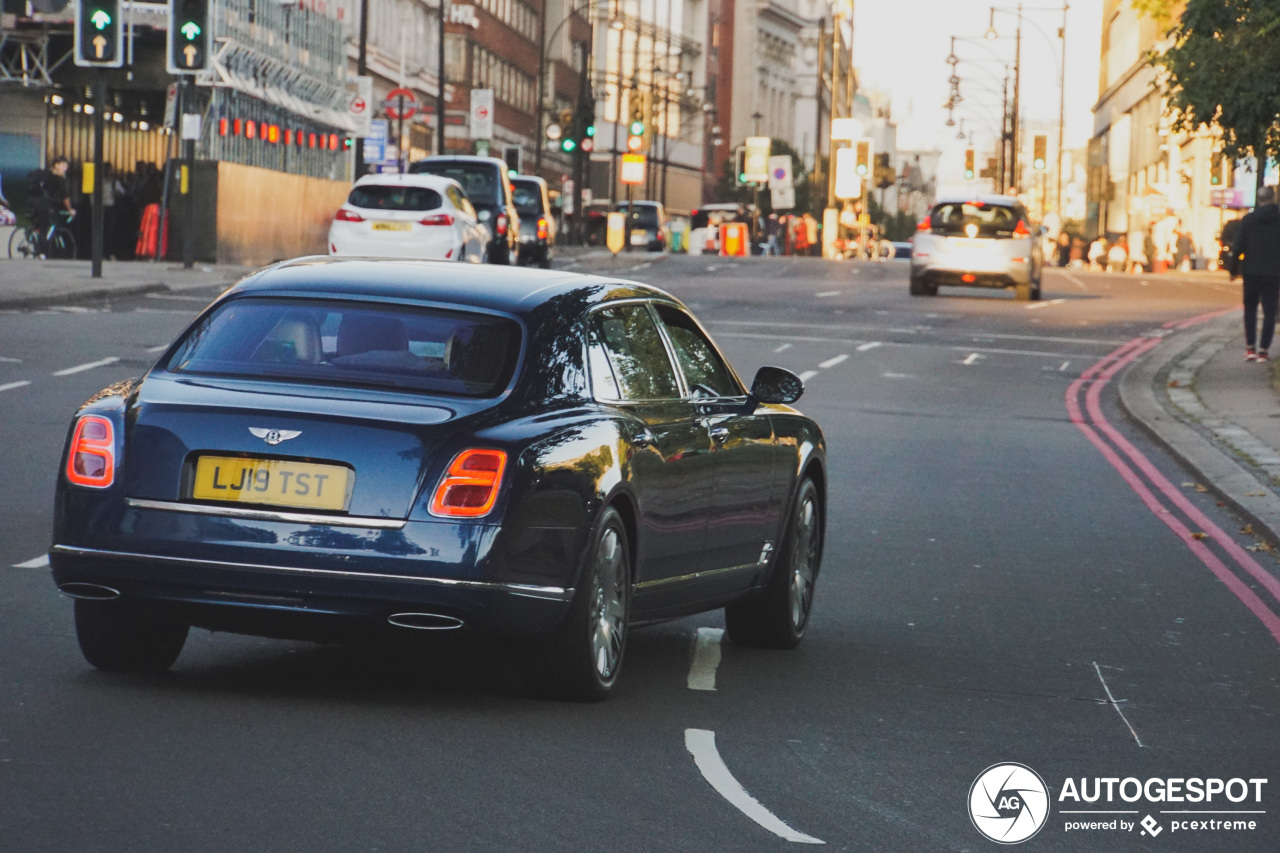 Bentley Mulsanne 2016