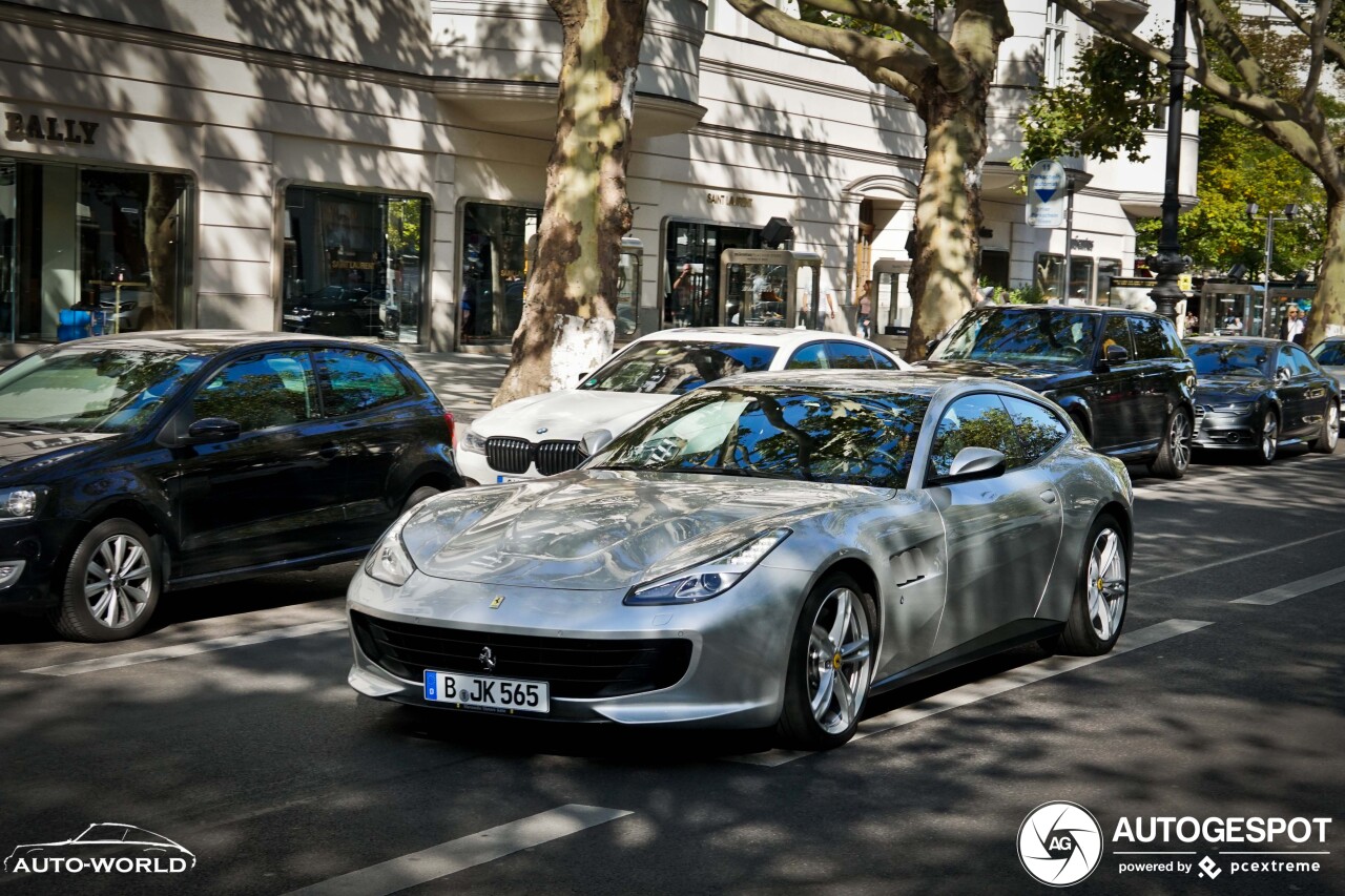 Ferrari GTC4Lusso