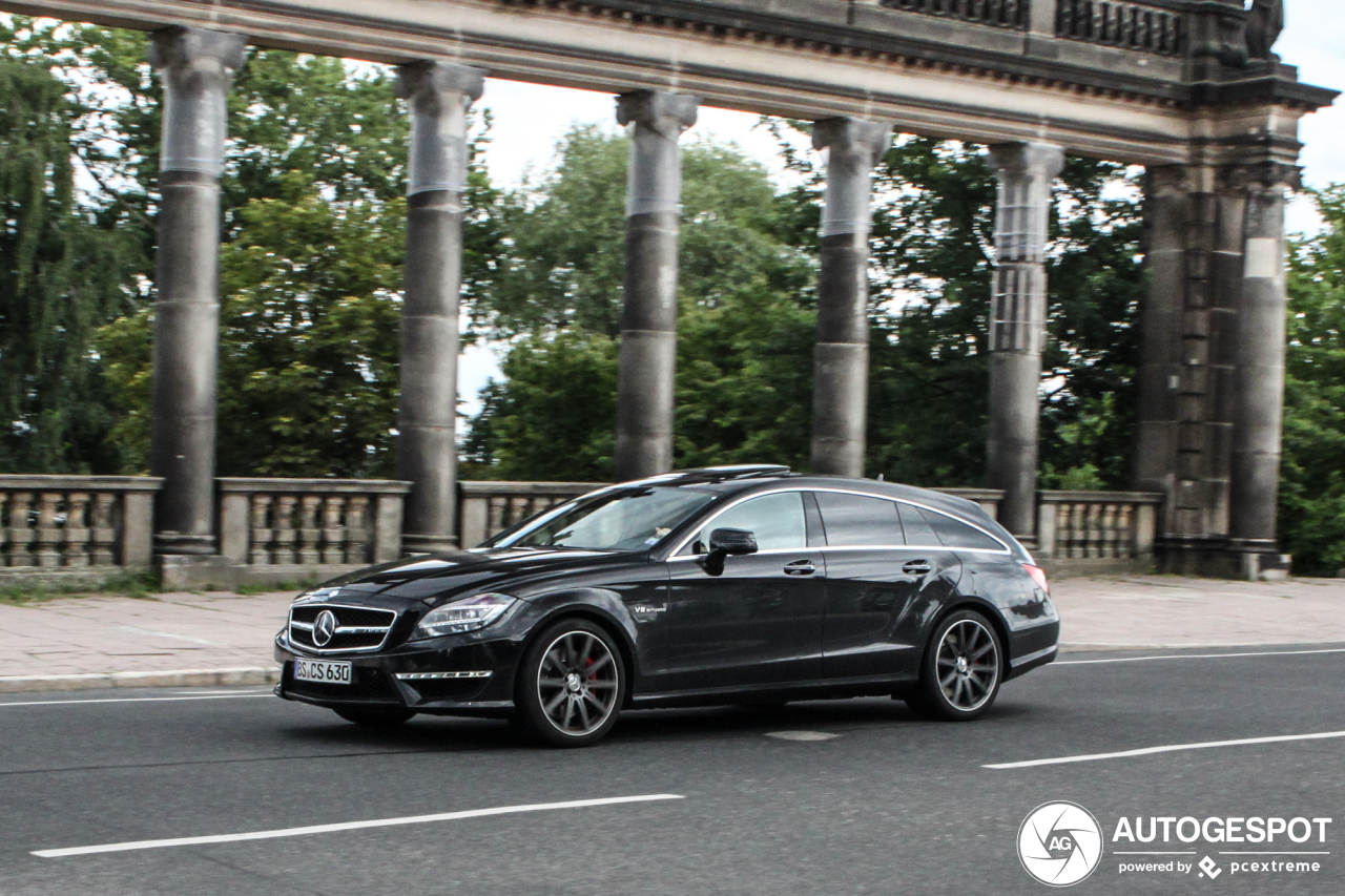 Mercedes-Benz CLS 63 AMG S X218 Shooting Brake