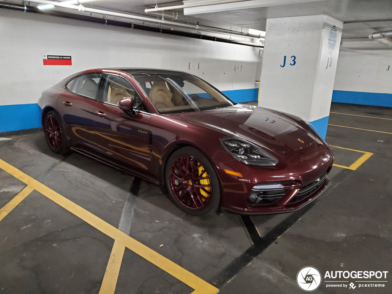 Porsche 971 Panamera Turbo S E-Hybrid