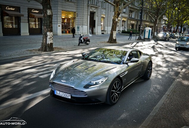 Aston Martin DB11