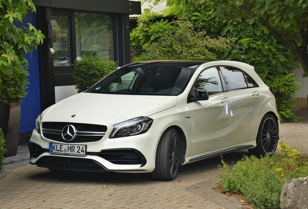 Mercedes-AMG A 45 W176 2015