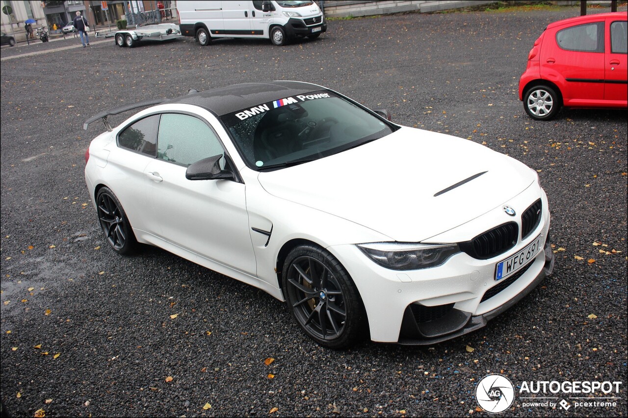 BMW M4 F82 CS