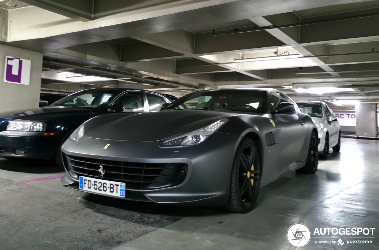 Ferrari GTC4Lusso