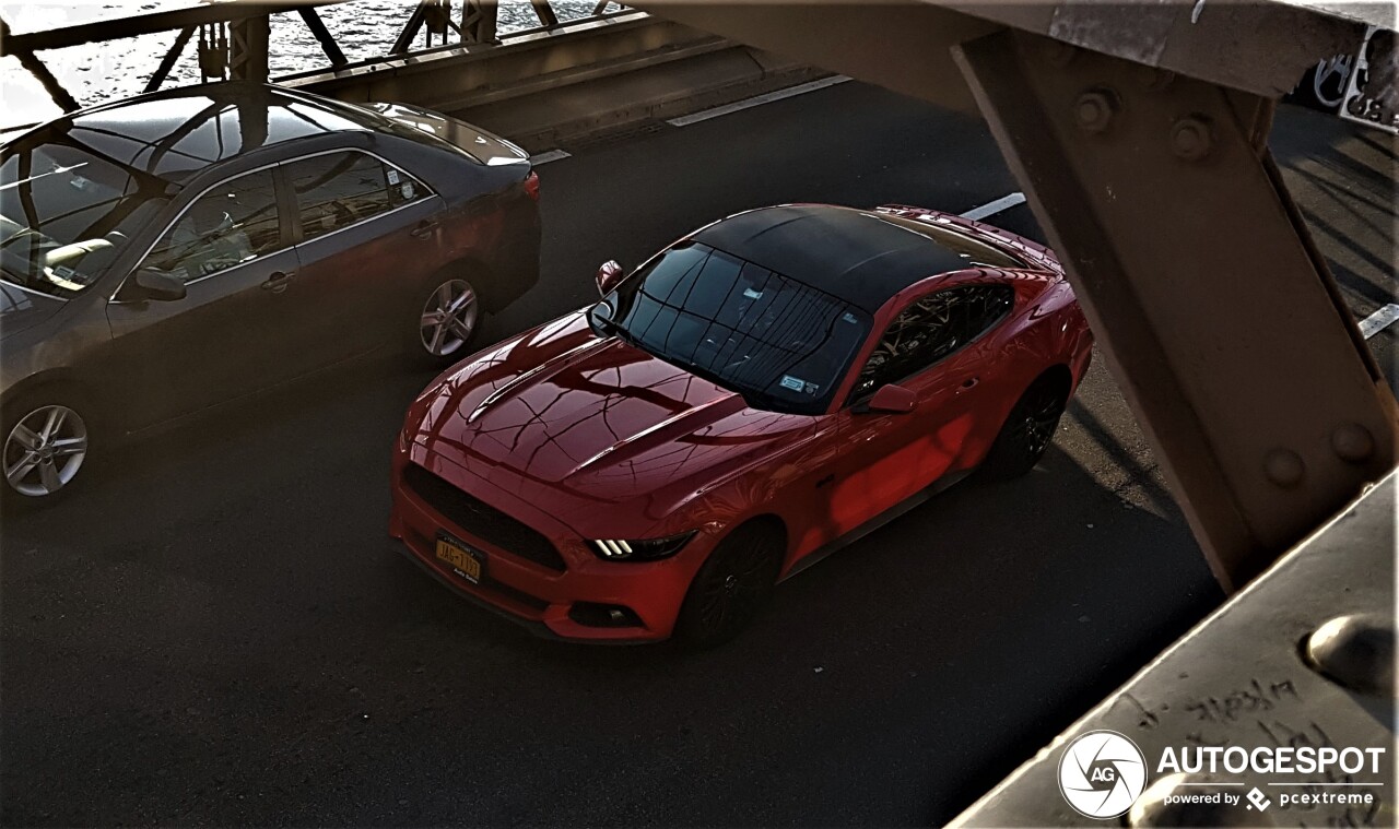 Ford Mustang GT 2015