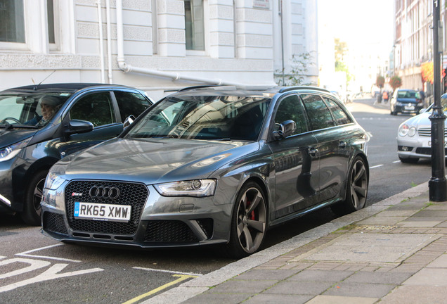 Audi RS4 Avant B8