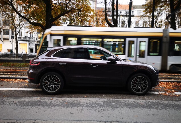 Porsche 95B Macan Turbo