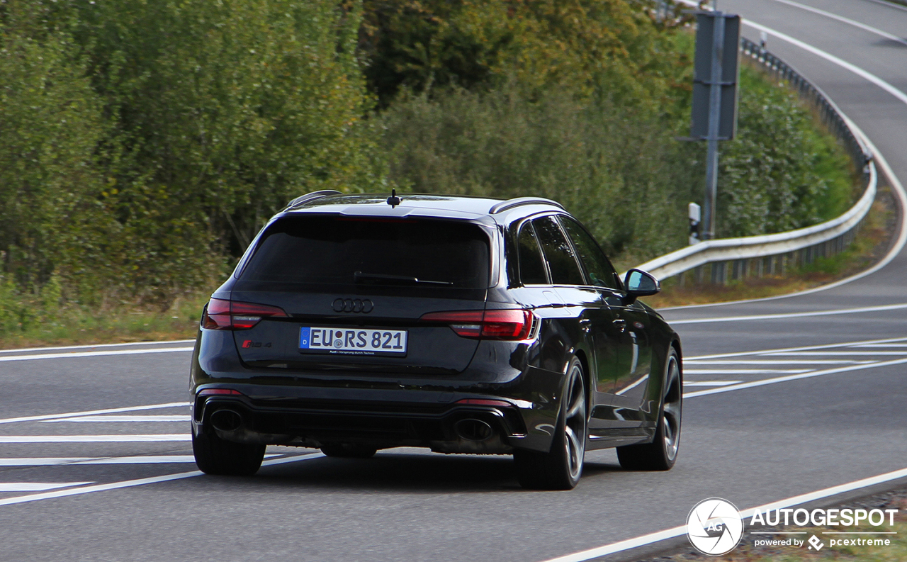 Audi RS4 Avant B9