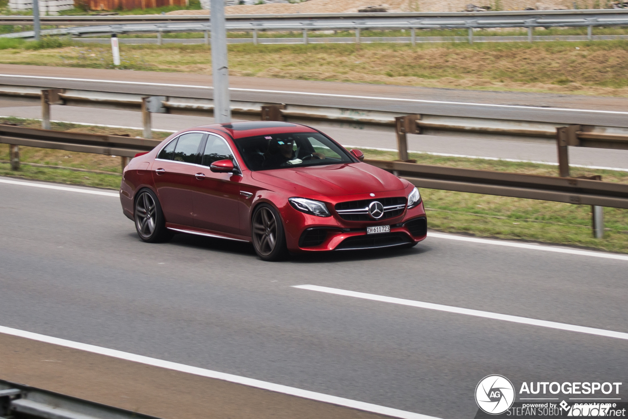 Mercedes-AMG E 63 S W213