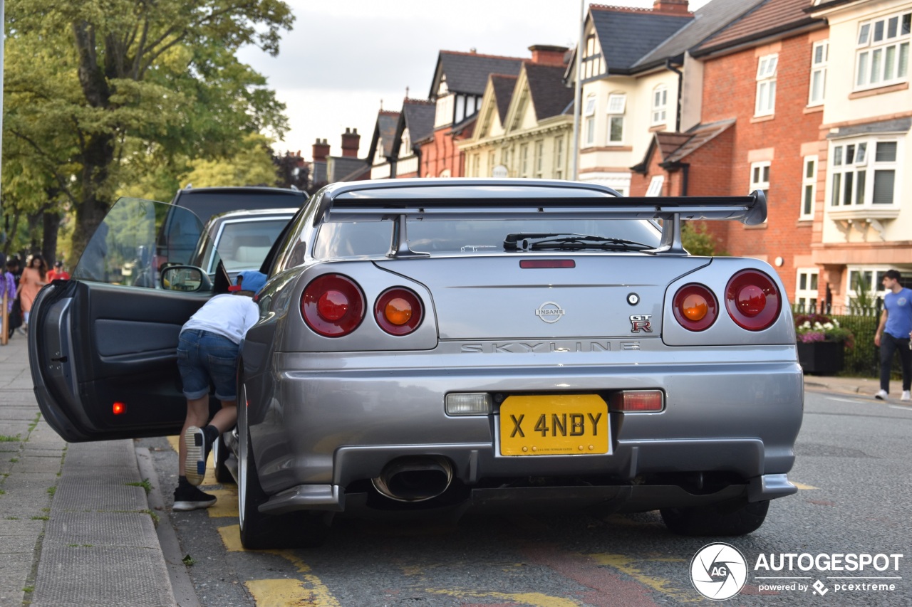 Nissan Skyline R34 GT-R V-Spec