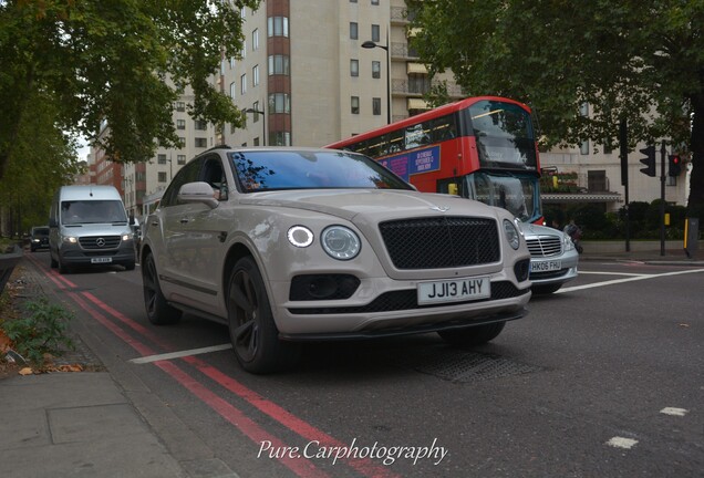 Bentley Bentayga V8