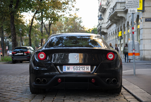 Ferrari FF