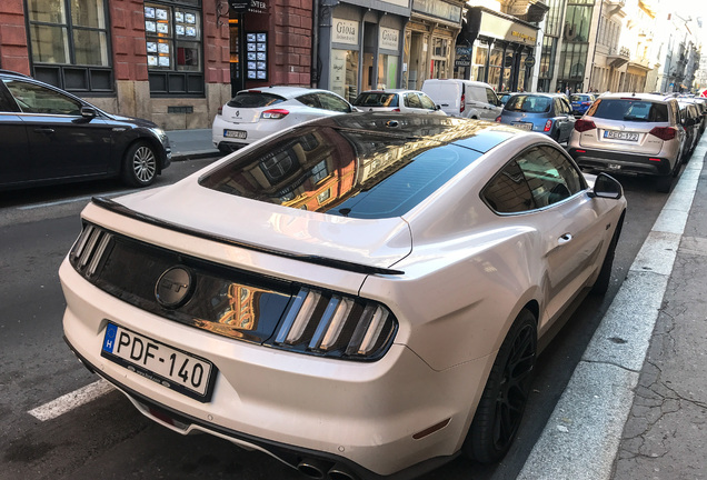 Ford Mustang GT 2015