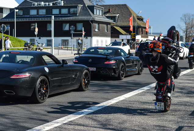 Mercedes-Benz SLS AMG