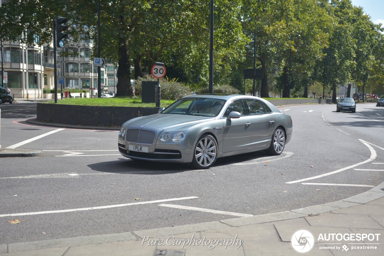 Bentley Flying Spur V8