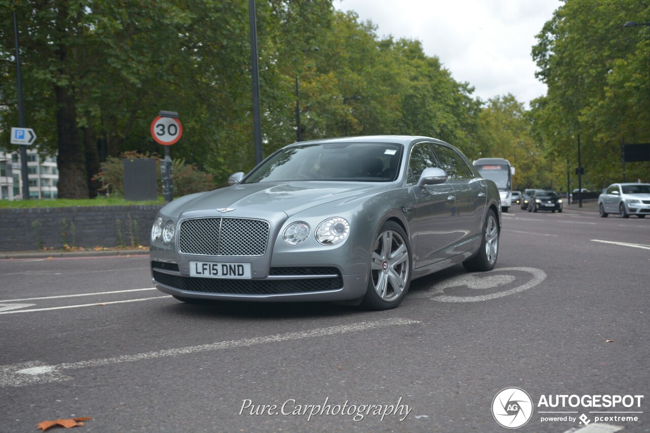 Bentley Flying Spur V8