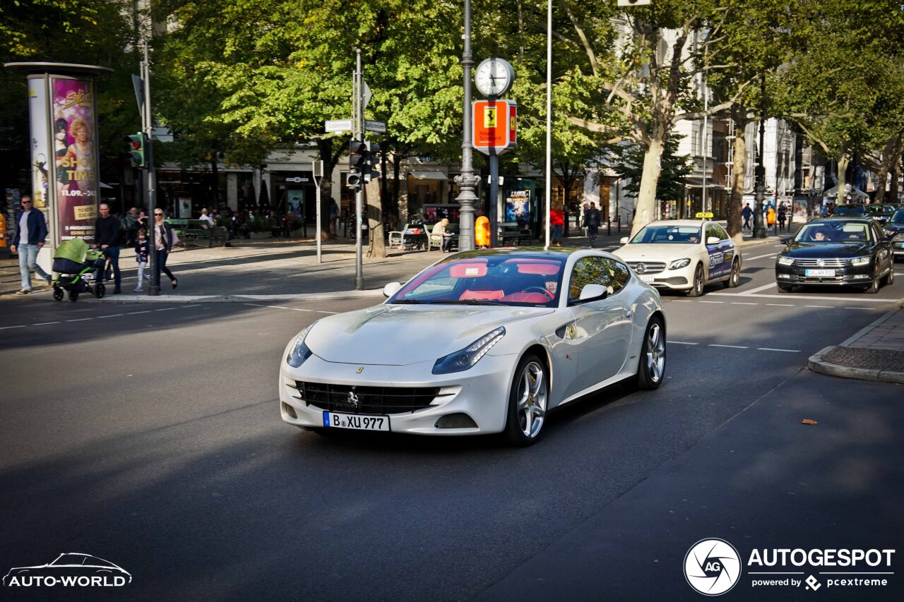 Ferrari FF