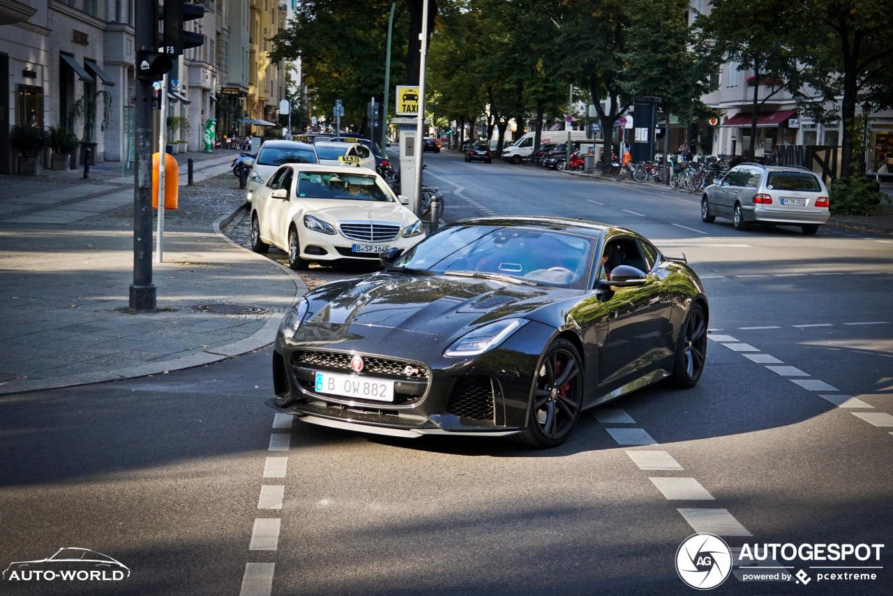 Jaguar F-TYPE SVR Coupé 2017