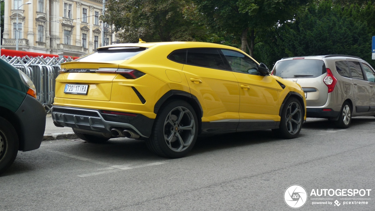 Lamborghini Urus