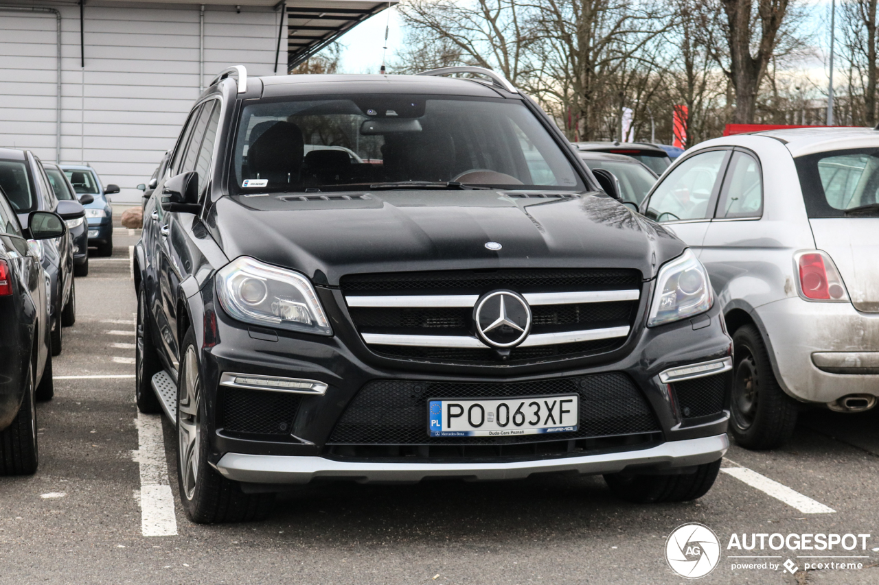 Mercedes-Benz GL 63 AMG X166