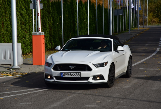 Ford Mustang GT Convertible 2015