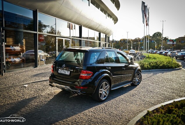 Mercedes-Benz ML 63 AMG W164 2009