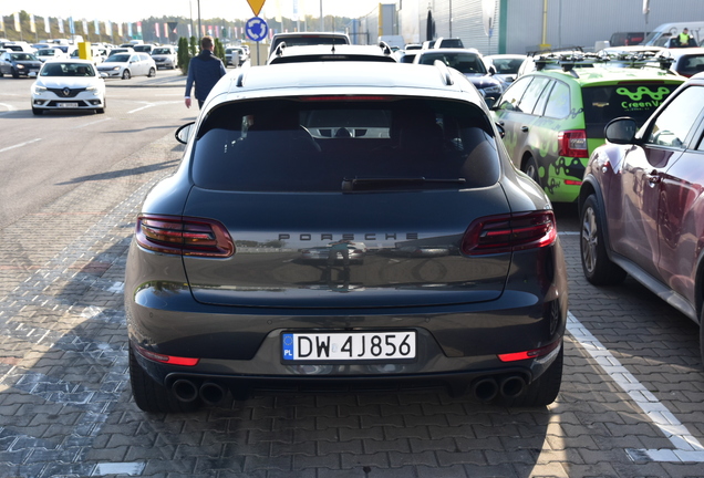 Porsche 95B Macan GTS