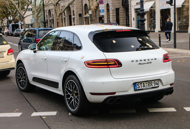 Porsche 95B Macan GTS