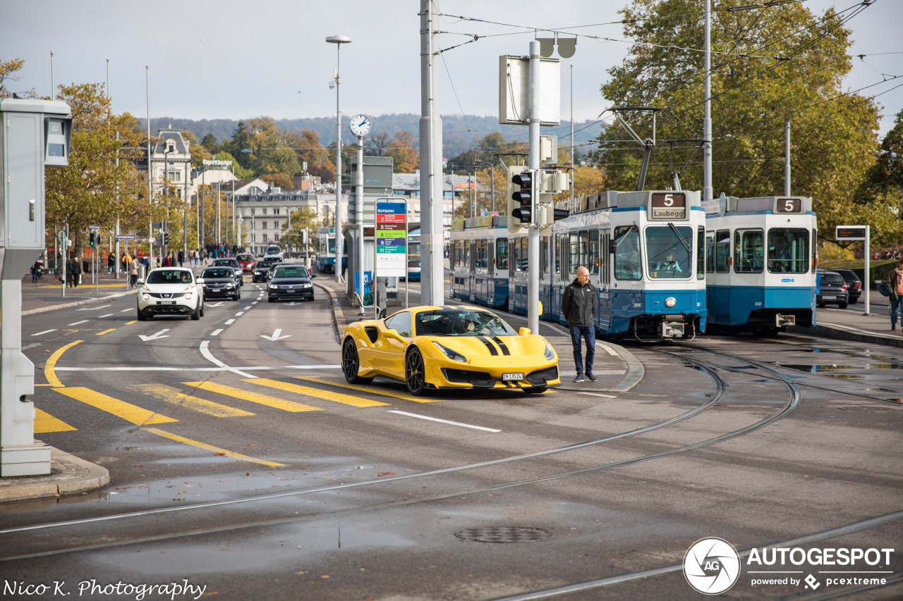 Ferrari 488 Pista