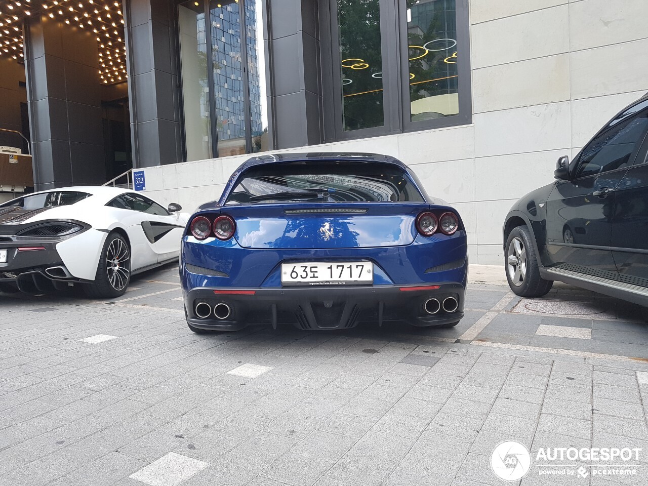 Ferrari GTC4Lusso T