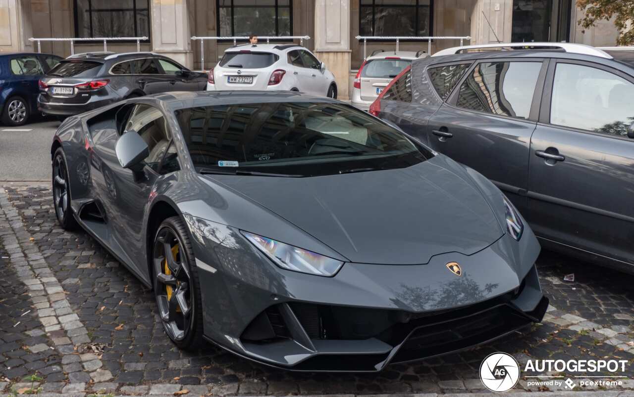 Lamborghini Huracán LP640-4 EVO