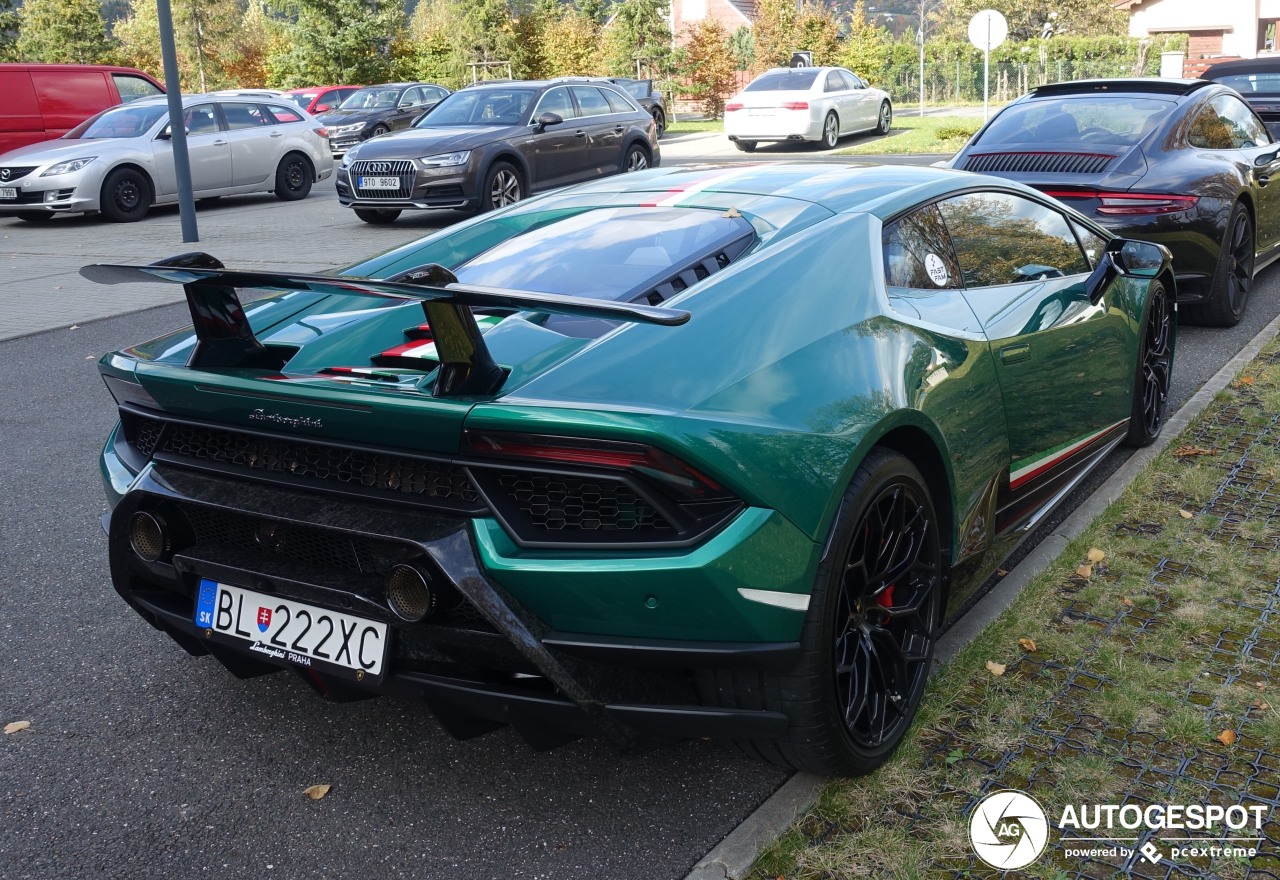 Lamborghini Huracán LP640-4 Performante