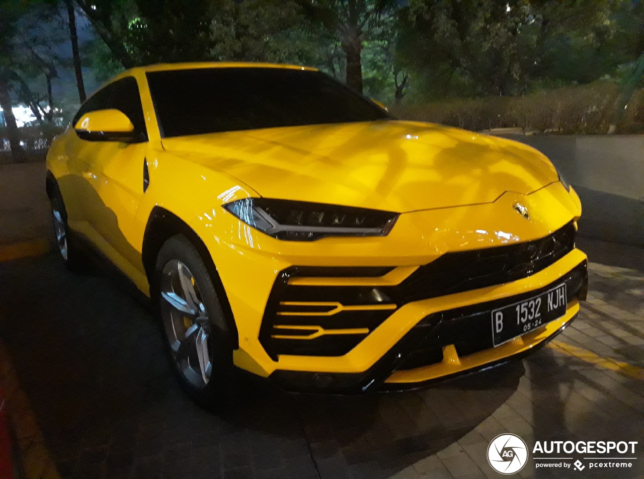 Lamborghini Urus