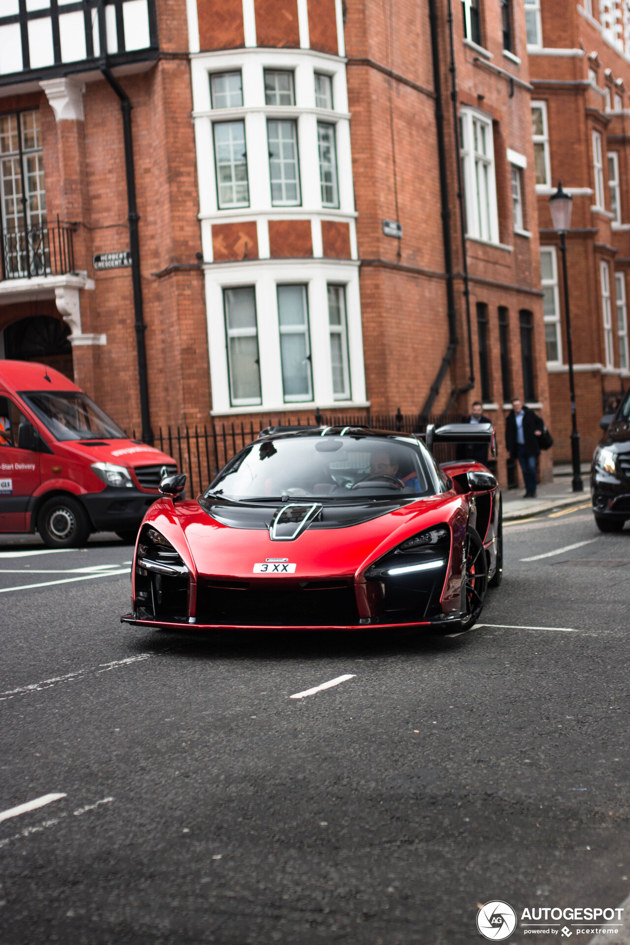 McLaren Senna