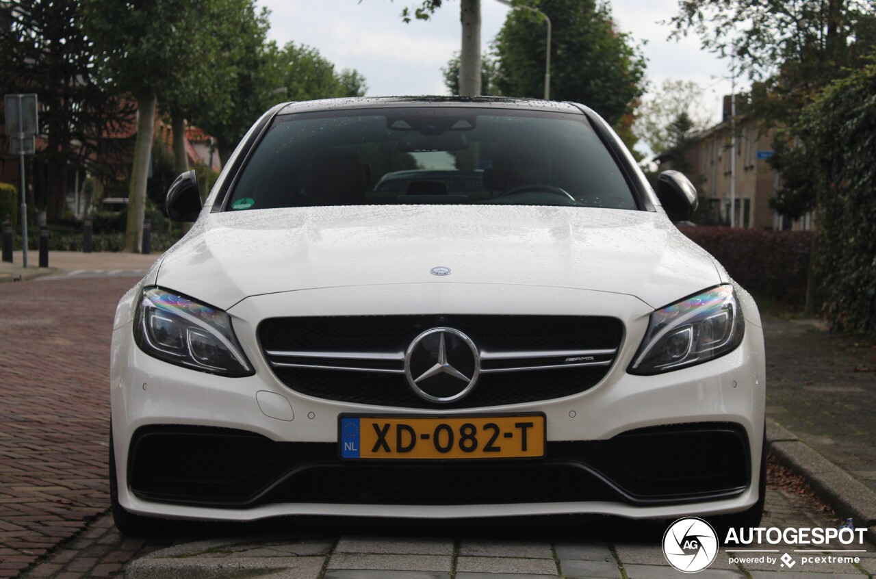 Mercedes-AMG C 63 S W205