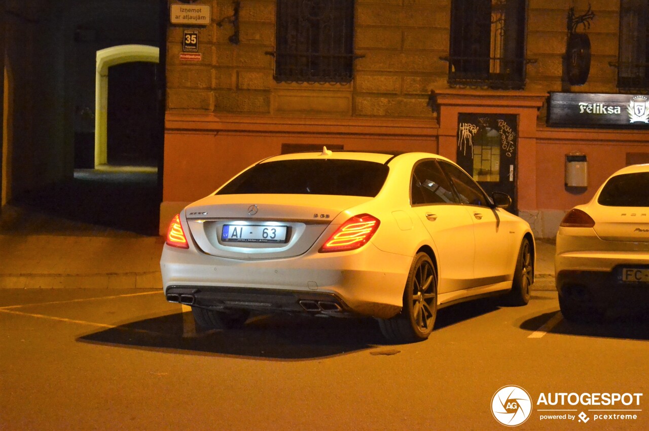 Mercedes-AMG S 63 V222