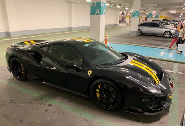 Ferrari 488 Pista