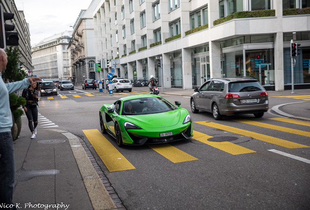 McLaren 570S