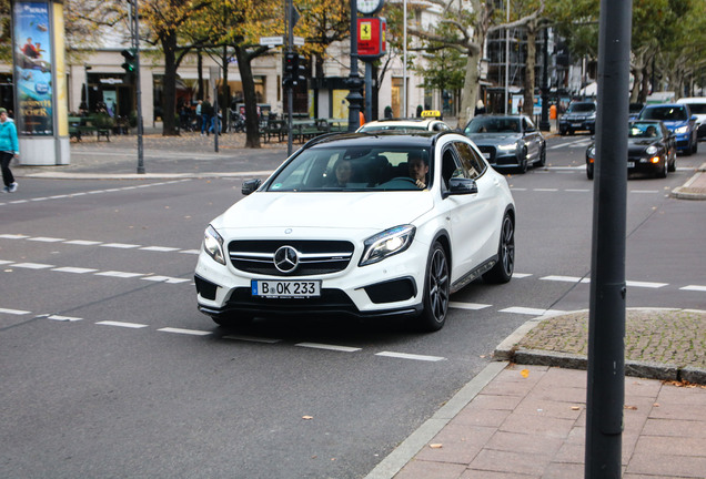 Mercedes-Benz GLA 45 AMG X156