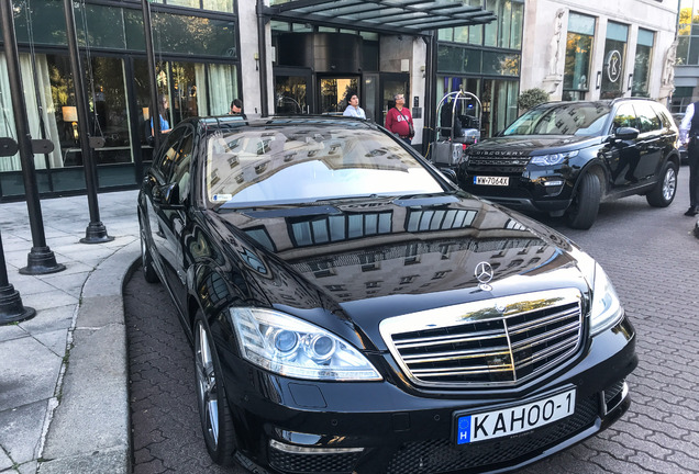 Mercedes-Benz S 65 AMG V221 2010